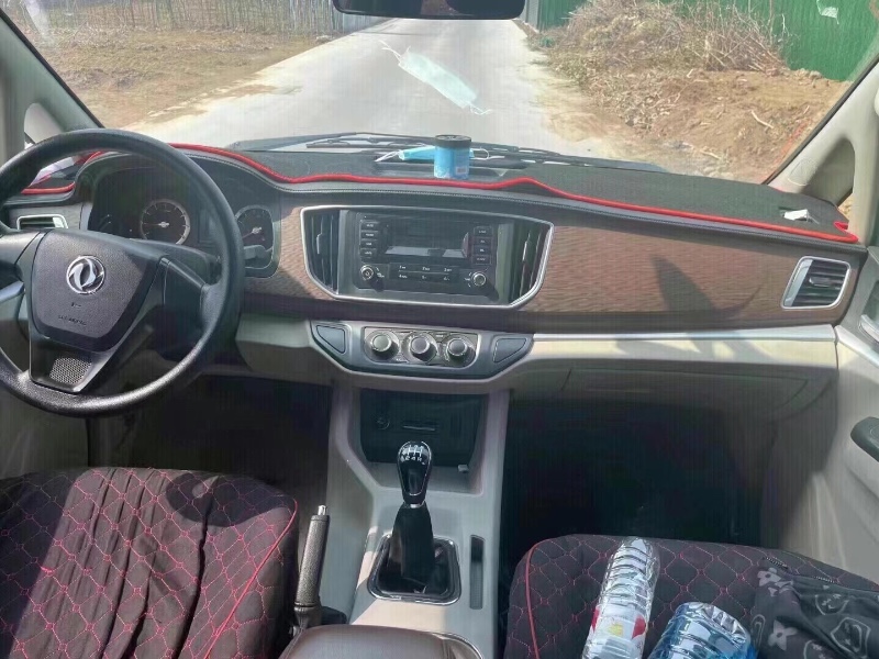 青岛20年东风菱智5