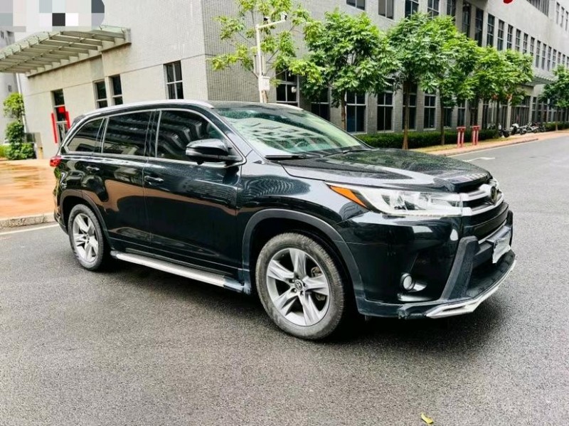 东莞18年丰田汉兰达3