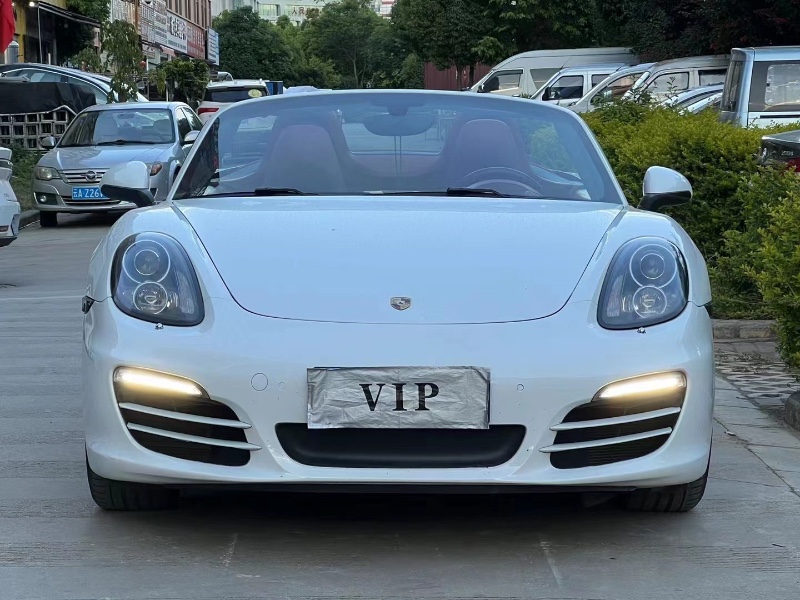 昆明13年保時捷Boxster9