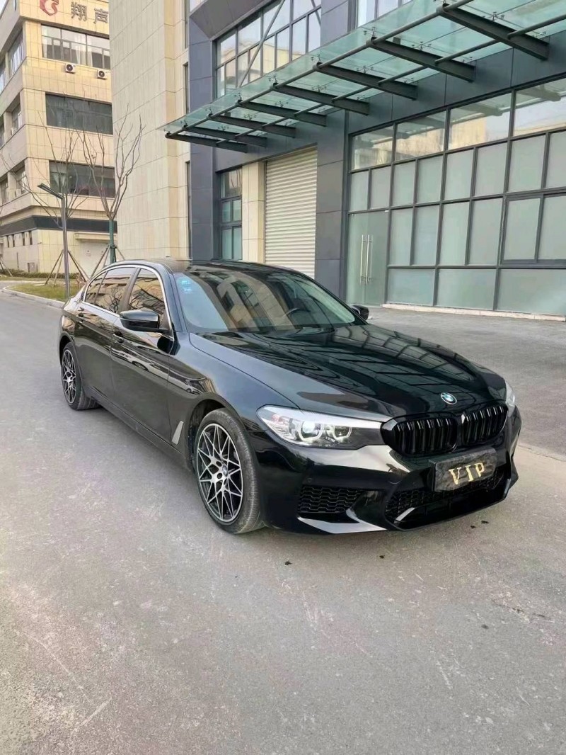 徐州18年宝马5系3