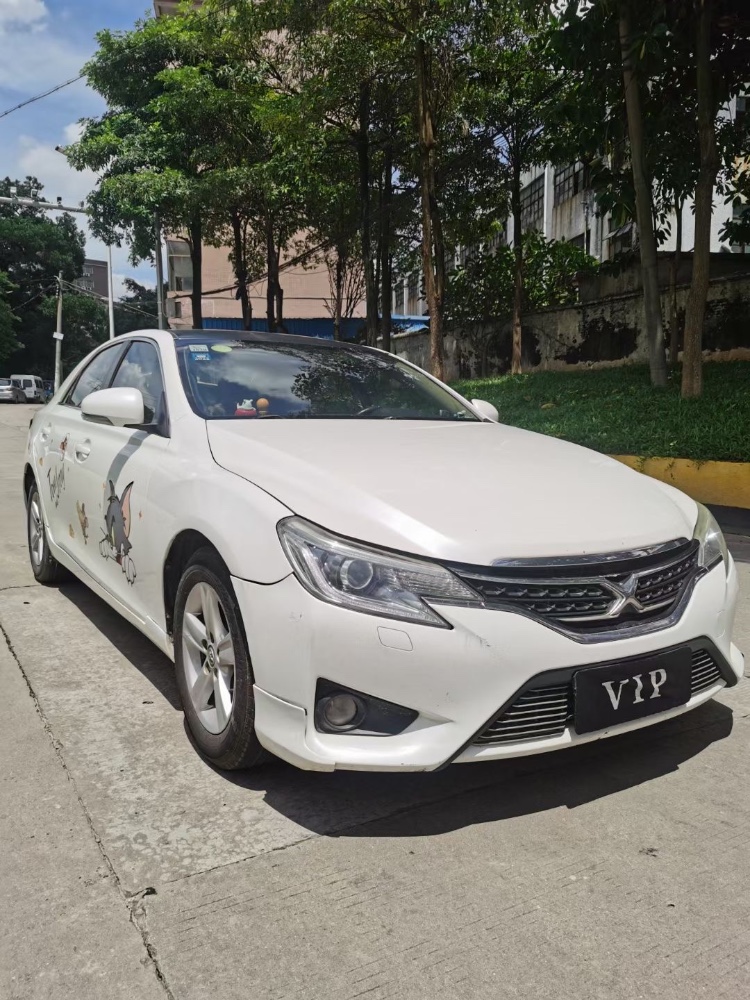 东莞14年丰田锐志8