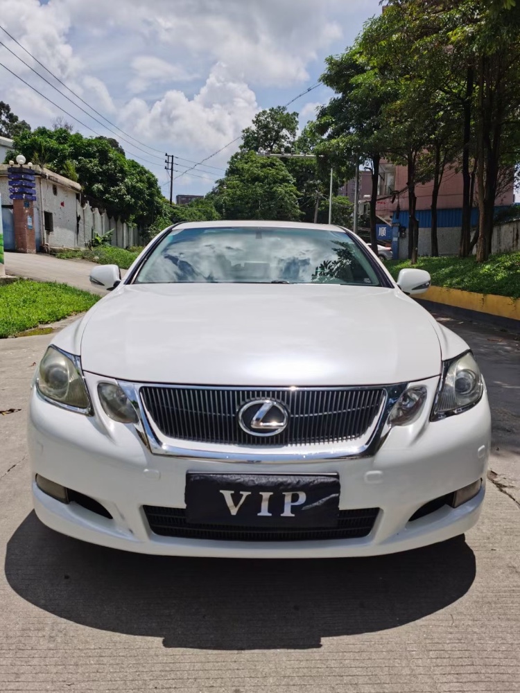 东莞10年雷克萨斯GS9