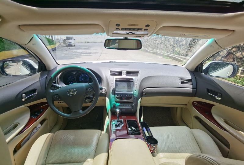 东莞10年雷克萨斯GS2