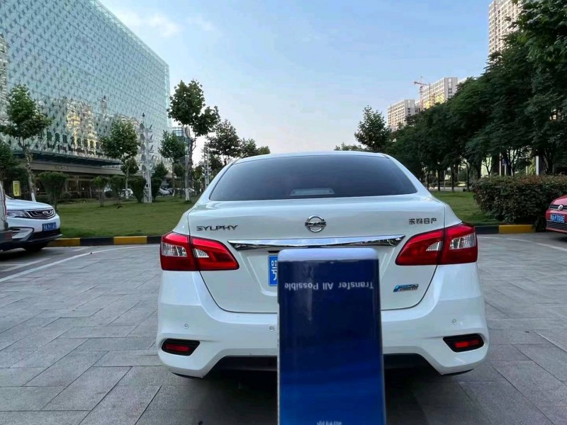 鄂州17年日產軒逸2