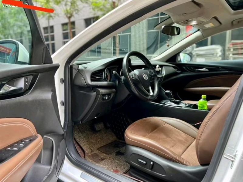 东莞17年别克君威3