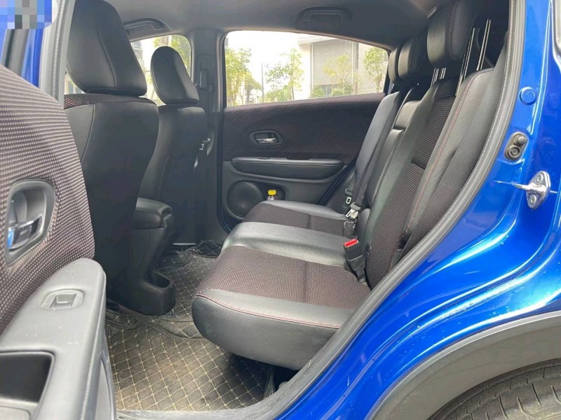 东莞17年本田XR-V7