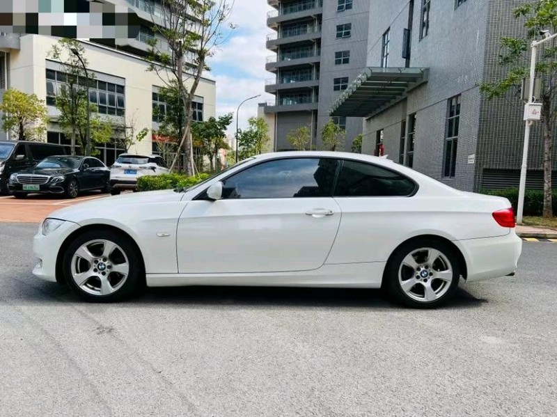 东莞11年宝马3系8