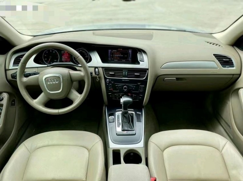 东莞12年奥迪A4L4