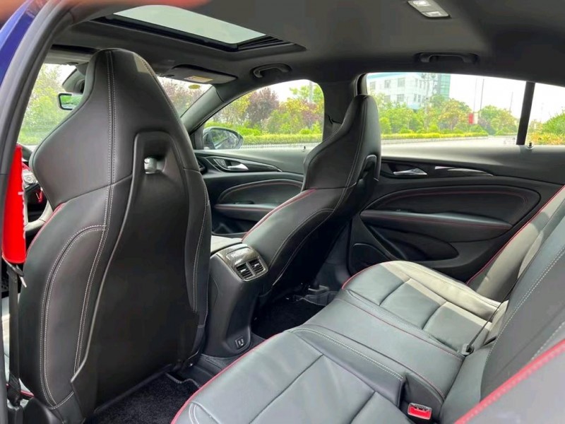 盐城20年别克君威5