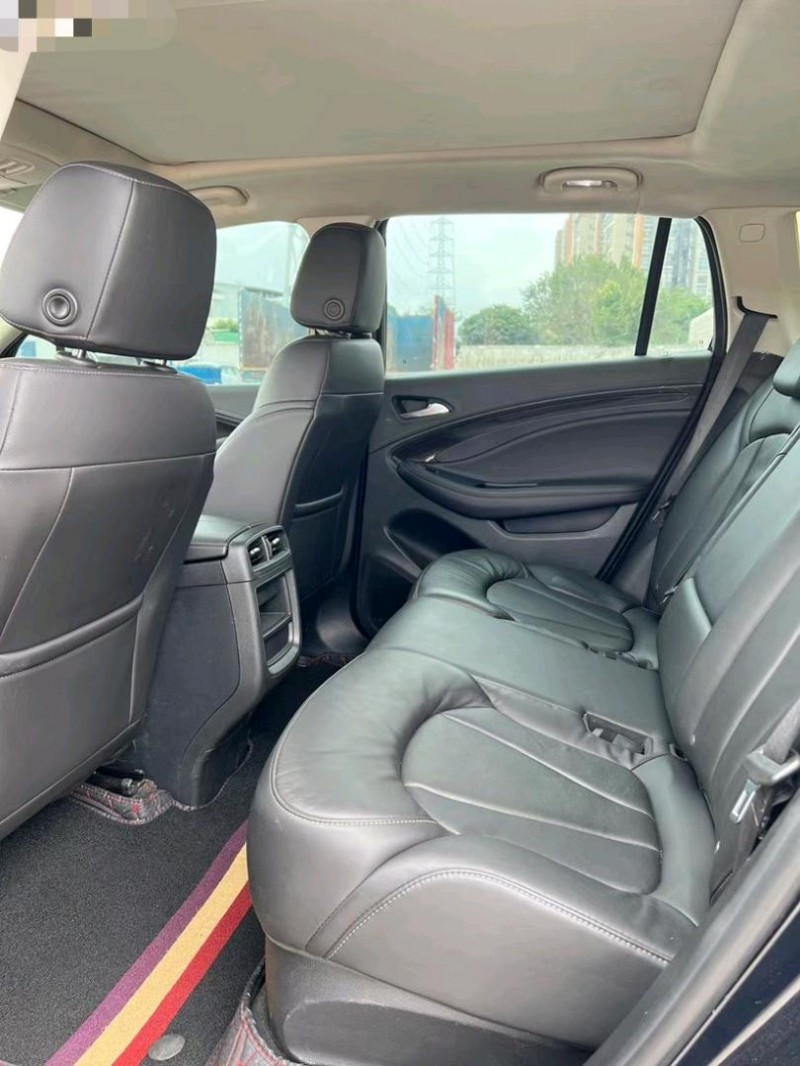 东莞20年别克昂科威6