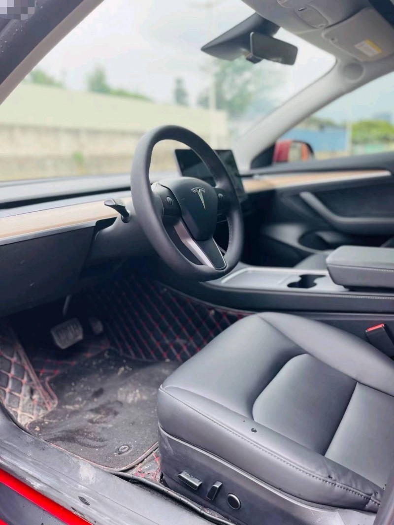東莞21年特斯拉MODEL 34