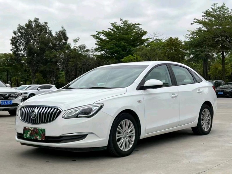 东莞17年别克英朗3