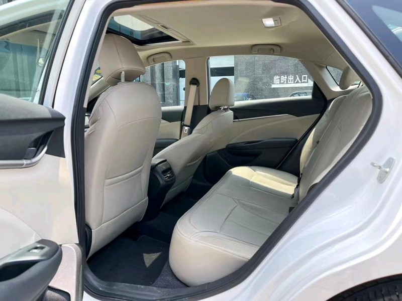 东莞21年别克英朗6
