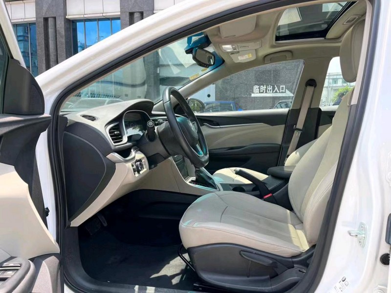 东莞21年别克英朗7