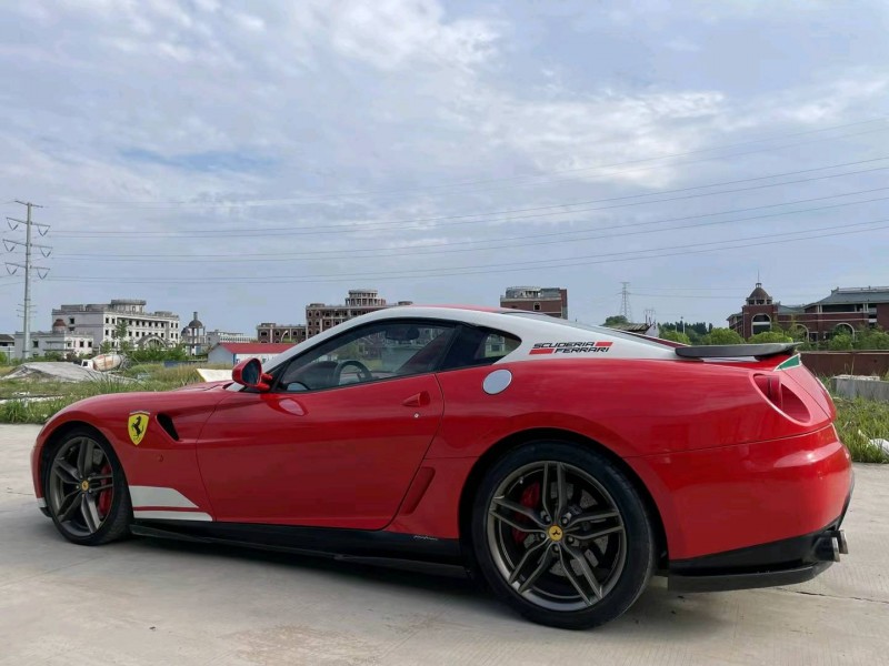 宜昌12年法拉利599 GTB6