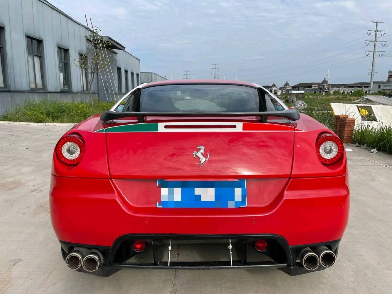 宜昌12年法拉利599 GTB8