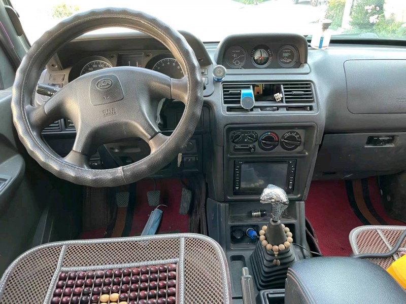 淄博12年獵豹汽車黑金剛6