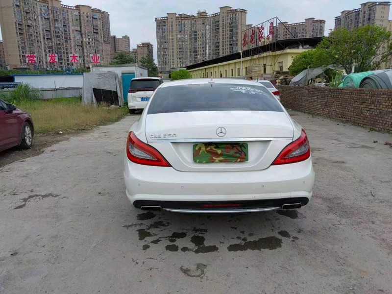 徐州14年奔驰CLS8