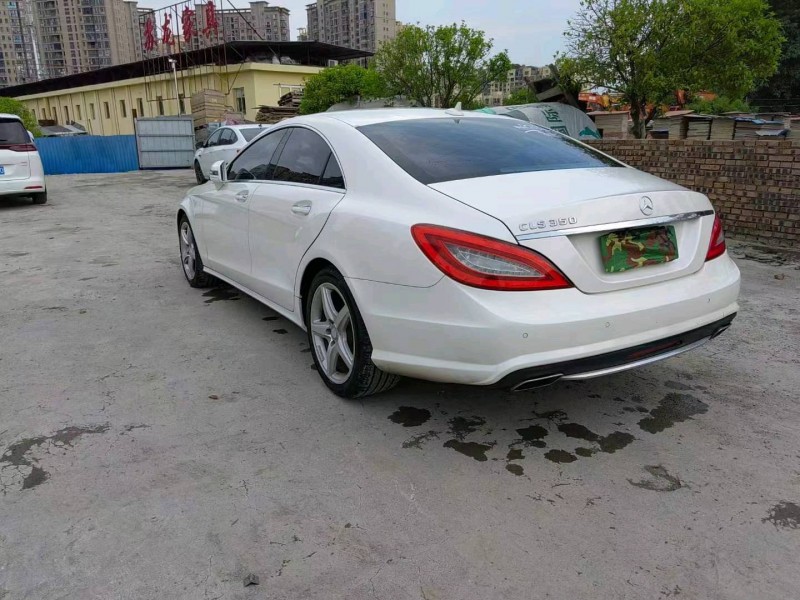徐州14年奔驰CLS5