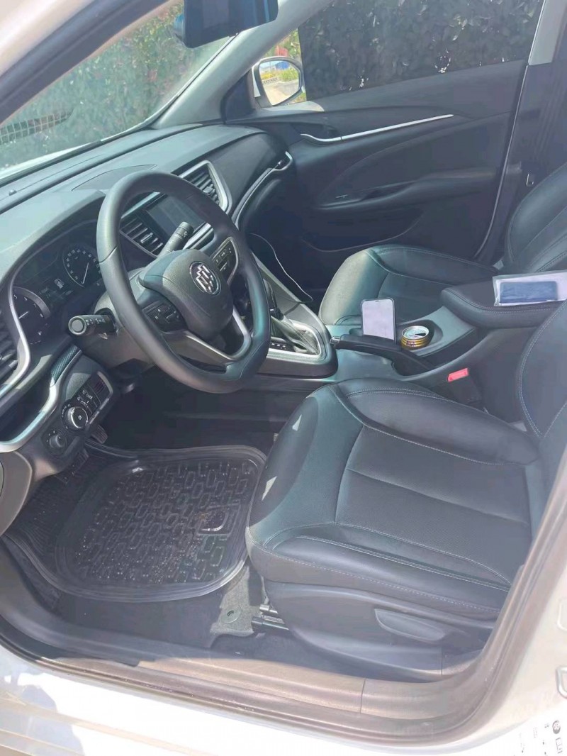 徐州21年别克英朗4