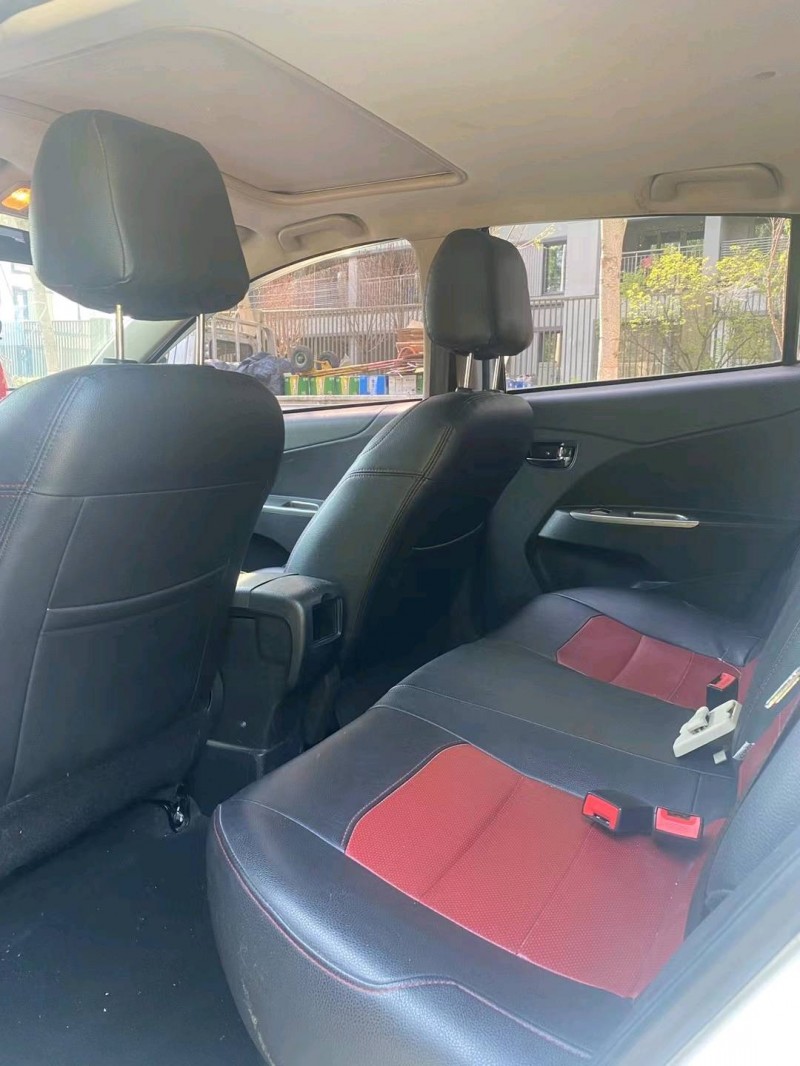 沈陽16年力帆汽車X505