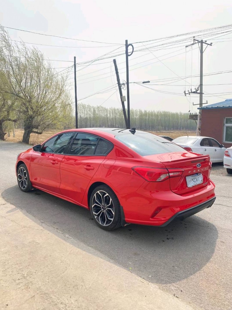 沈陽13年捷豹XJ5