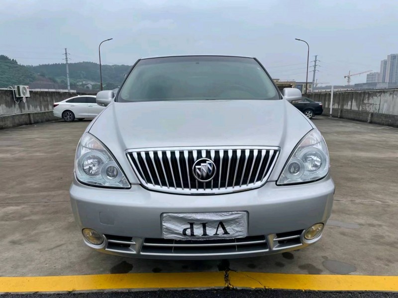 宜昌14年別克GL81