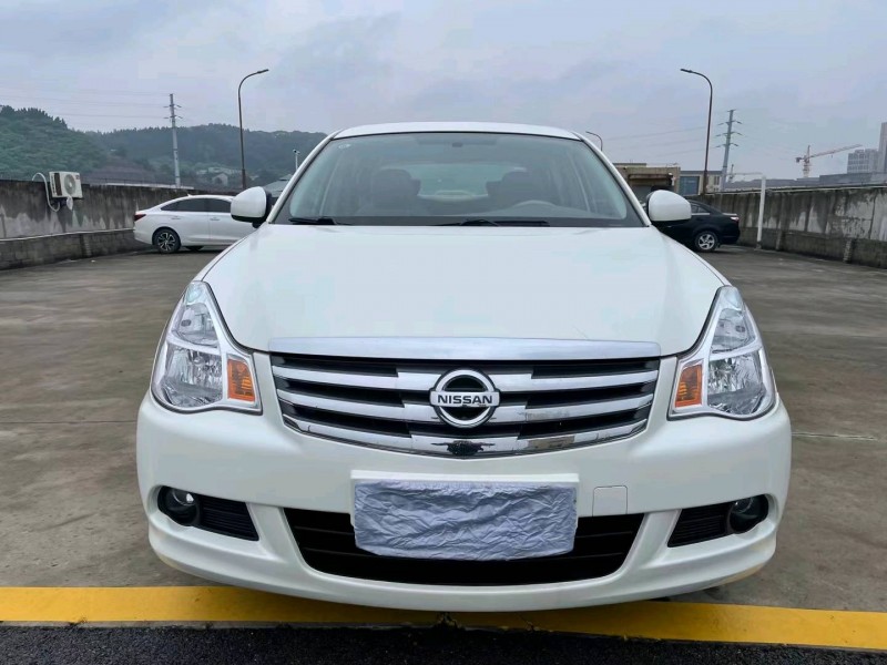 宜昌18年日產軒逸1