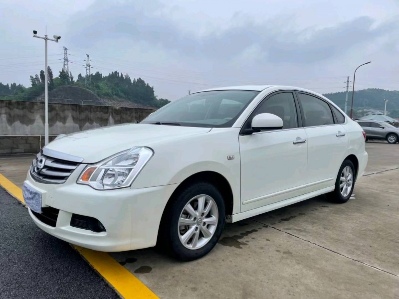 宜昌18年日產軒逸3