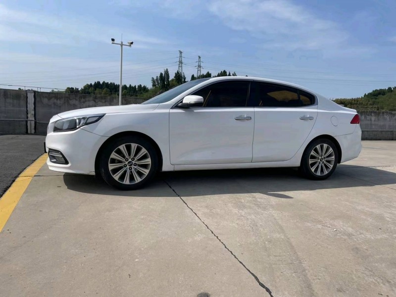 宜昌17年起亞K42