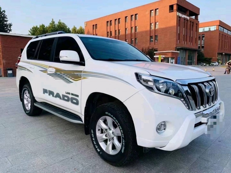 北京14年丰田普拉多3