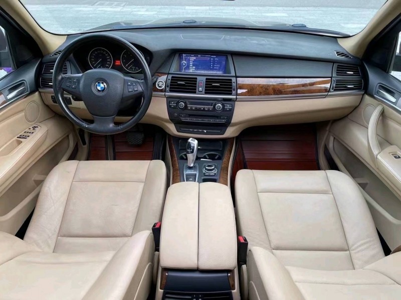 北京14年宝马X56