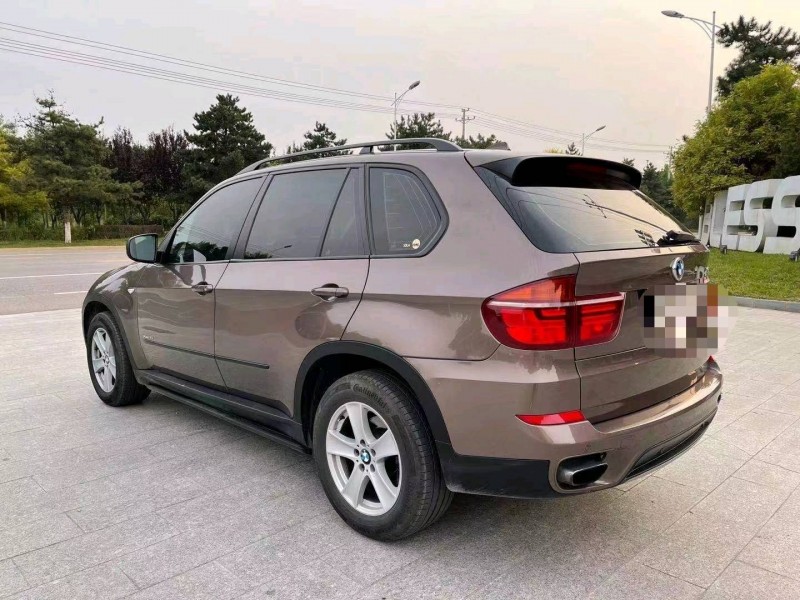 北京14年宝马X57