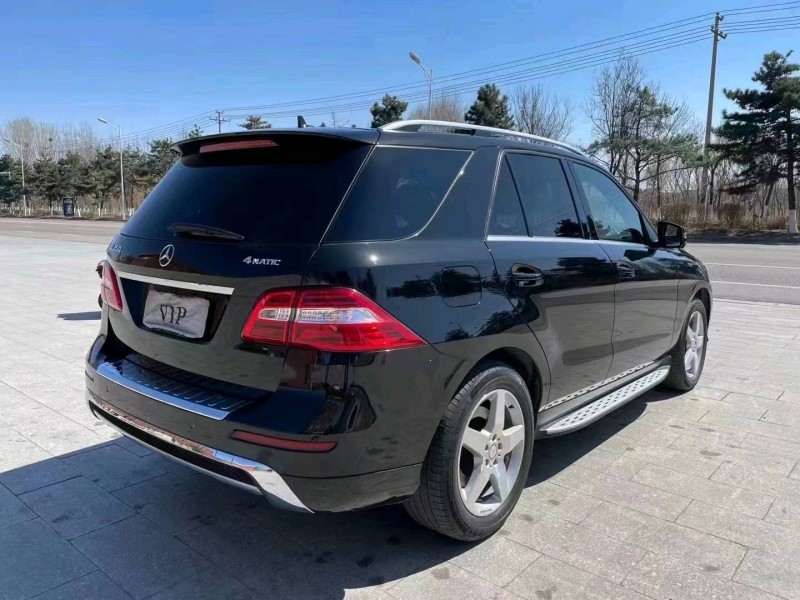 北京14年奔驰ML8