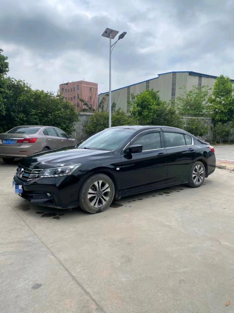 江门15年本田雅阁1