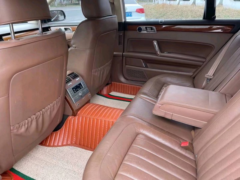 北京12年大众辉腾4