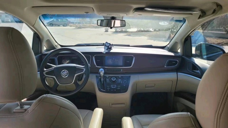 北京15年别克GL84