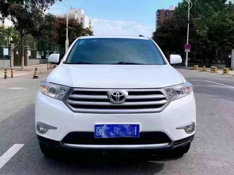 北京14年丰田汉兰达1