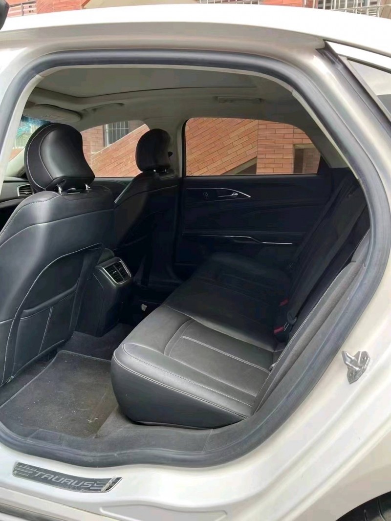 中山18年福特金牛座9