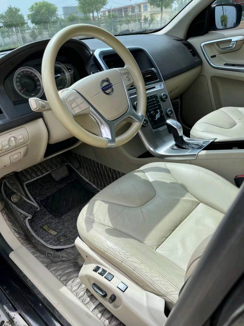 安陽12年沃爾沃XC605