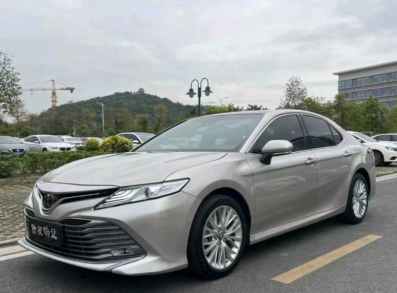 中山20年丰田凯美瑞8