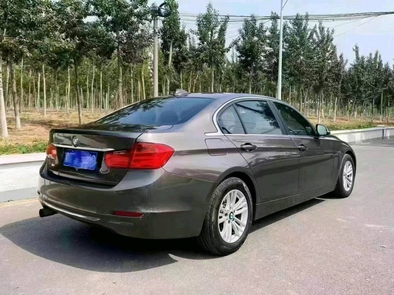 北京13年宝马3系1