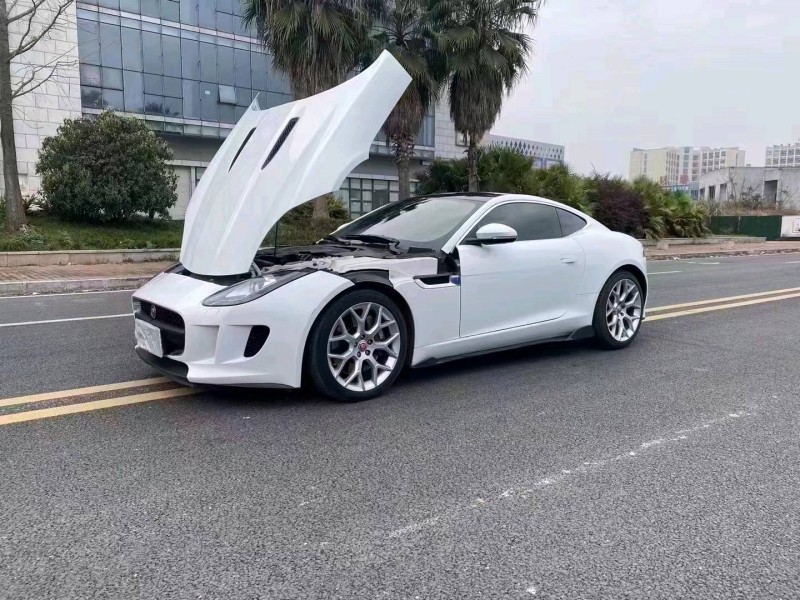 重慶16年捷豹F-Type1