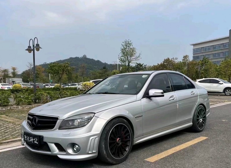 中山11年奔驰AMG2