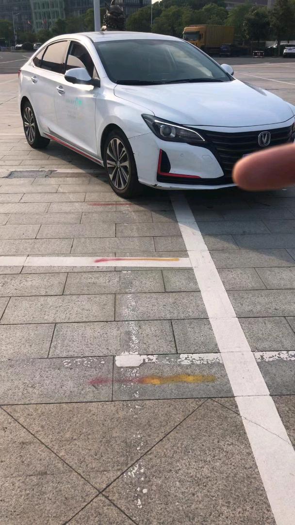嘉興21年長安汽車銳程CC2