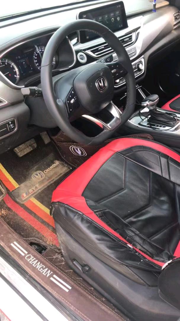 嘉興21年長安汽車銳程CC5