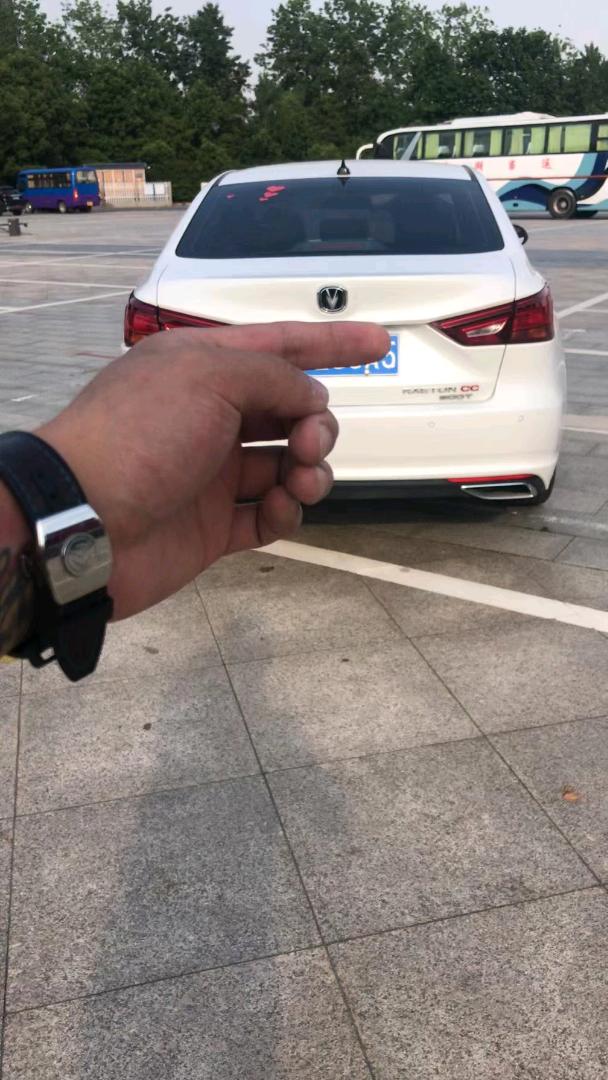 嘉興21年長安汽車銳程CC6