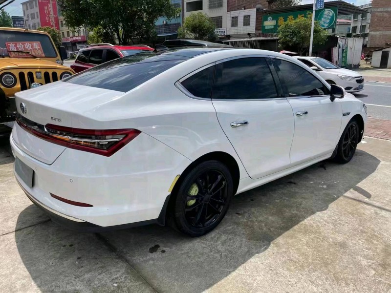 岳陽20年比亞迪秦4