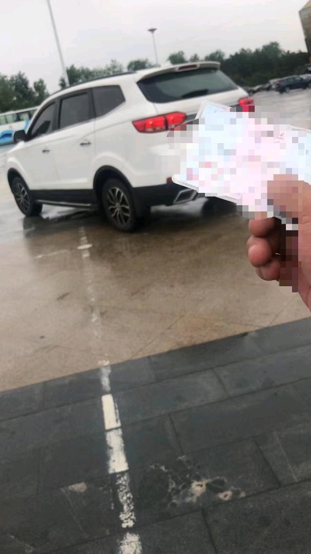 嘉興19年力帆汽車邁威6