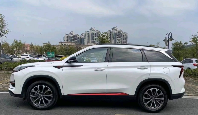 中山21年長安汽車CS753